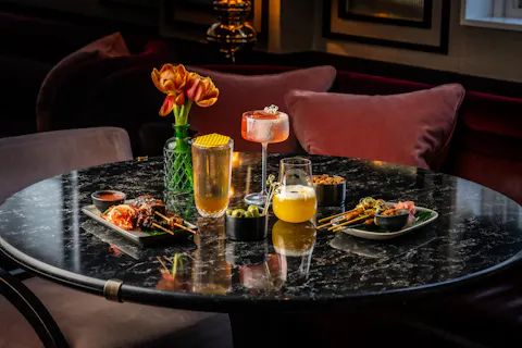 A WEEK IN RED: NEGRONI WEEK AT THE PINE BAR