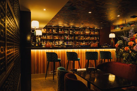 Benares - Bar