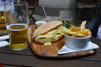 The Angel - St Giles High Street