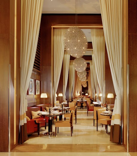 Cut at 45 Park Lane