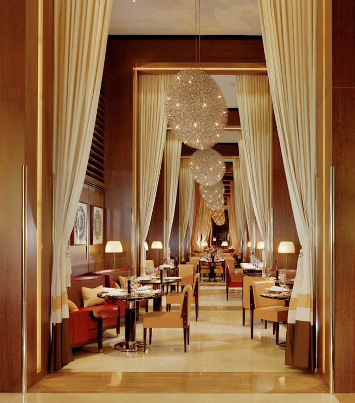 Cut at 45 Park Lane