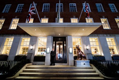 34 Mayfair