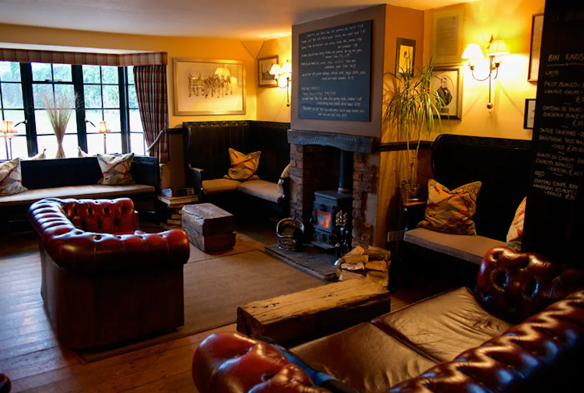 The Pipe and Glass Inn