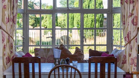 The Jolly Cricketers