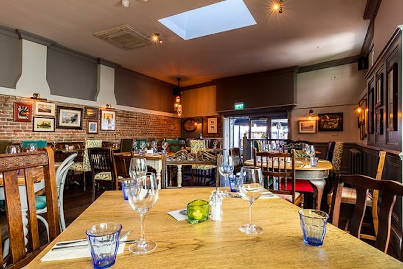Coach & Horses - Isleworth