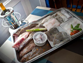 No. 7 Fish Bistro
