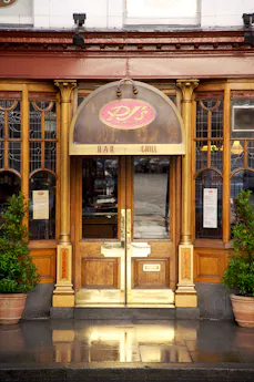 PJ's Bar & Grill