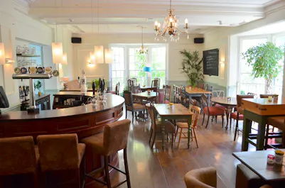 The Bull - North Hill