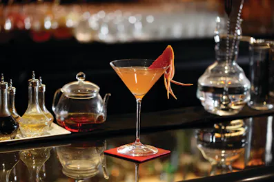 Bar 45