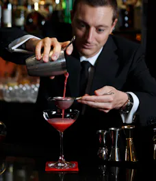 Bar 45