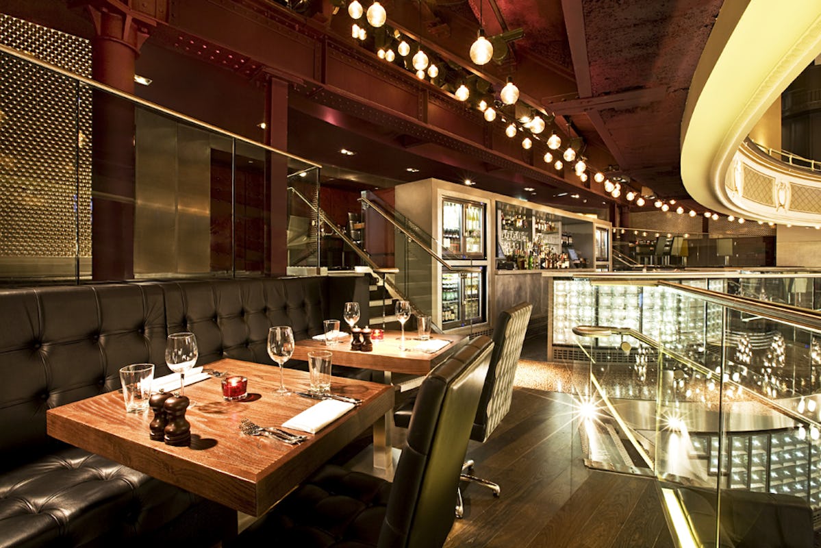 Heliot Steak House