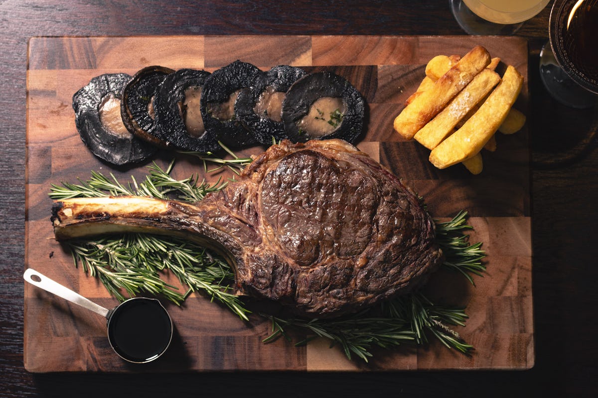 Heliot Steak House