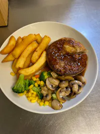 Horse & Groom
