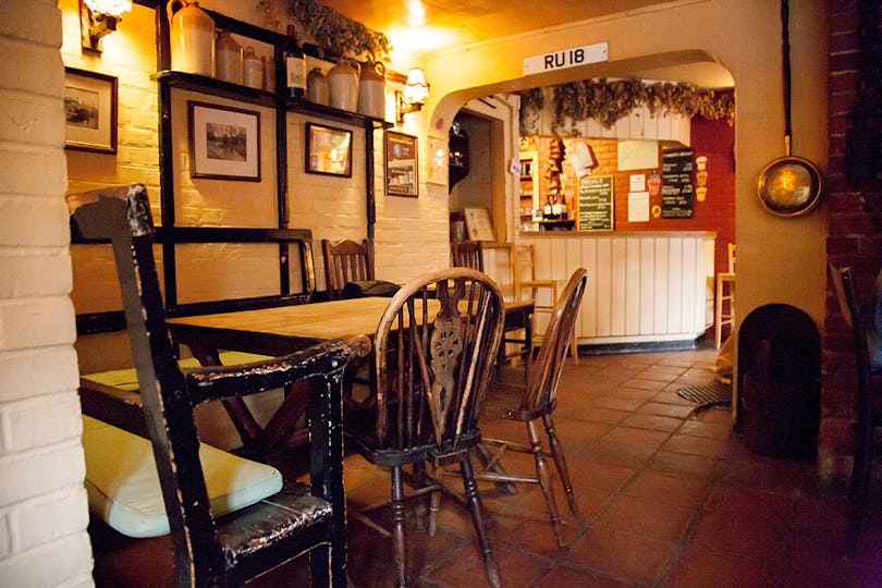 The Flower Pots Inn
