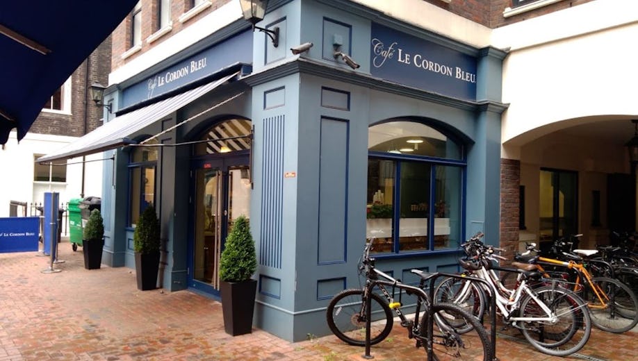 Café Le Cordon Bleu