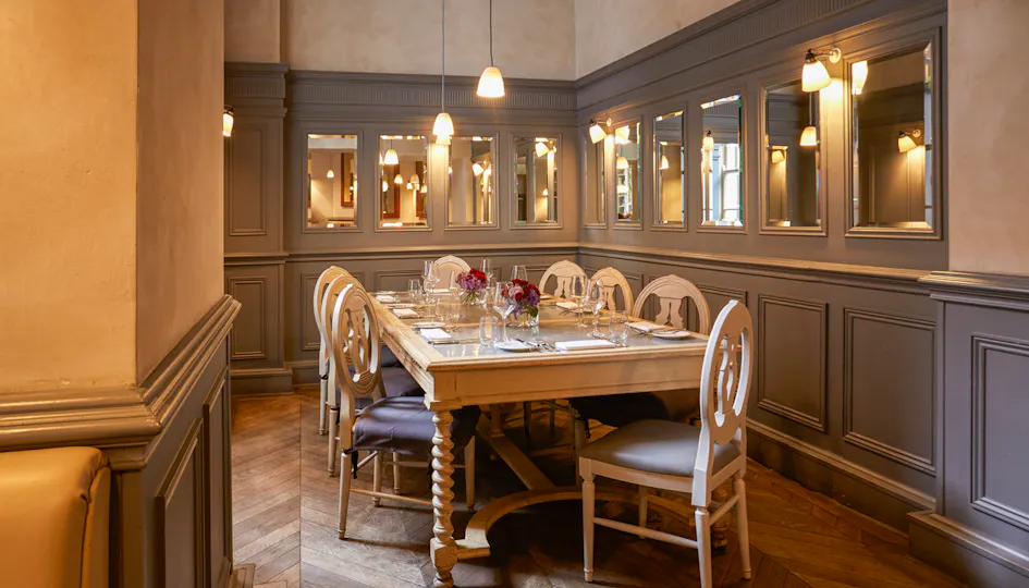 Aubaine Mayfair