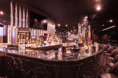 STK London