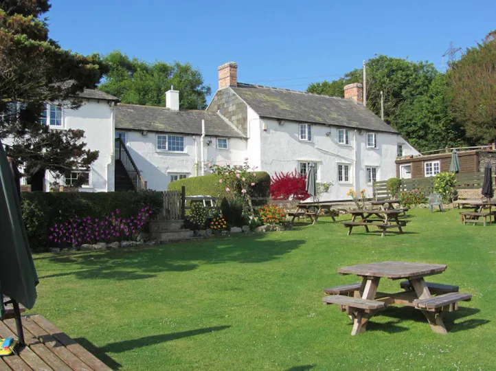 The Spyway Inn