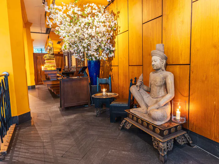 Thai Square Minories