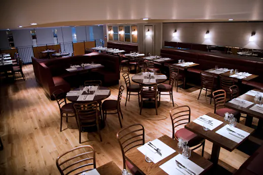 300 Local Restaurants near Oracle Riverside Reading