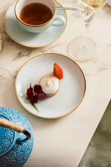 Arado Restaurant at Melia White House