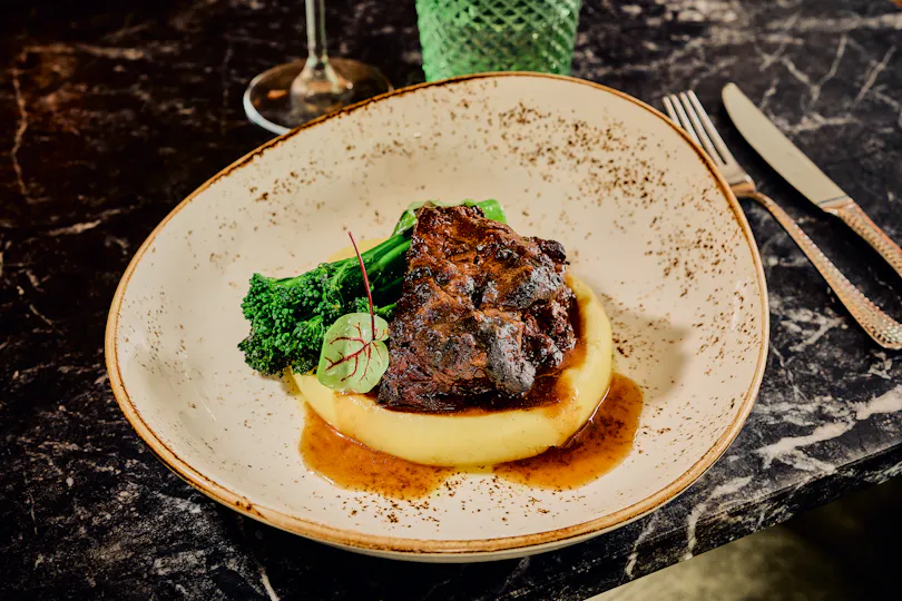 Arado Restaurant at Melia White House