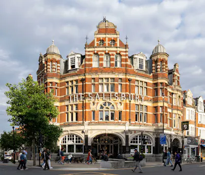 The Salisbury Hotel