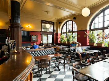 The Salisbury Hotel