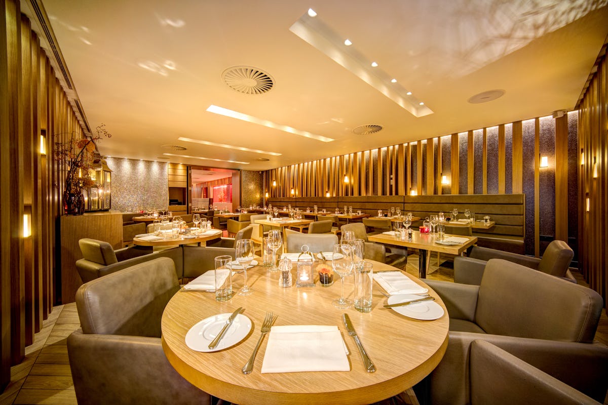 Chambers Restaurant at the Apex Temple Court Hotel