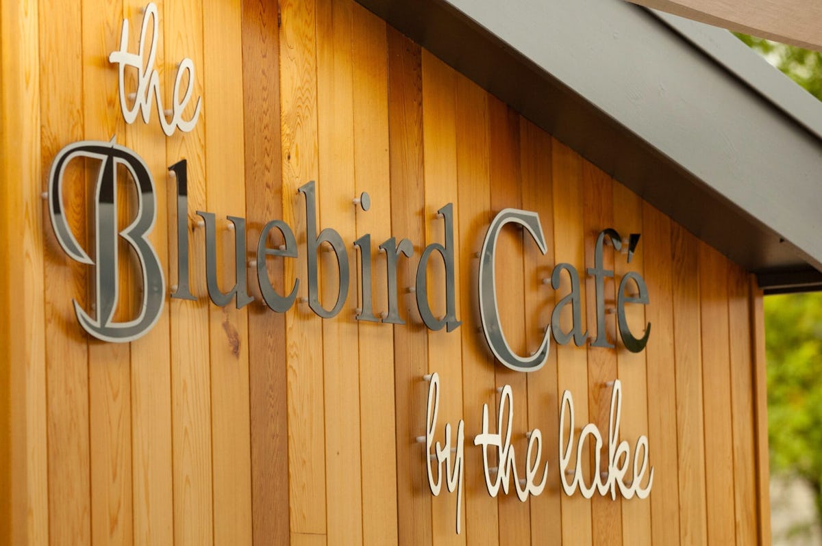 The Bluebird Café by the Lake