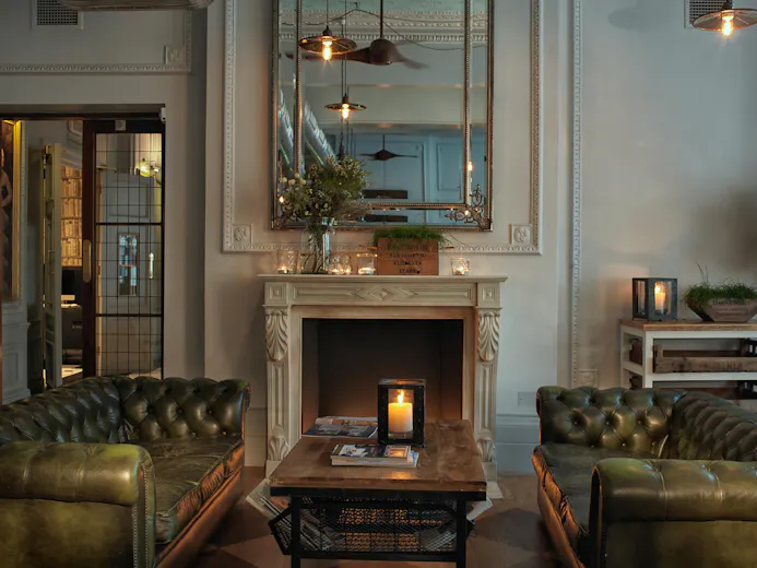 Scoff & Banter Kensington