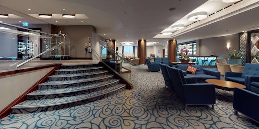 The Lounge at Kensington Close Hotel & Spa 