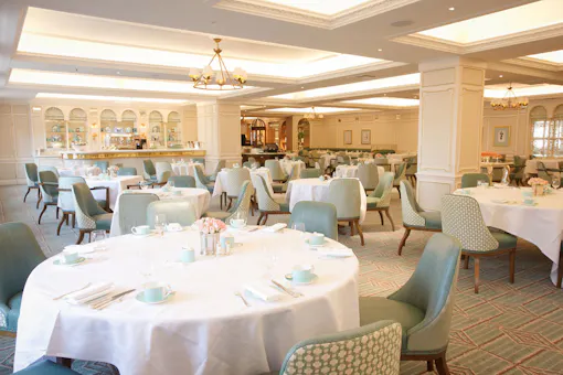 Diamond Jubilee Tea Salon at Fortnum & Mason (afternoon tea)