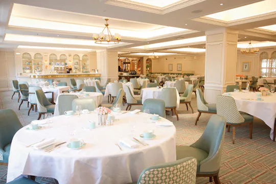 Diamond Jubilee Tea Salon at Fortnum & Mason (afternoon tea) 