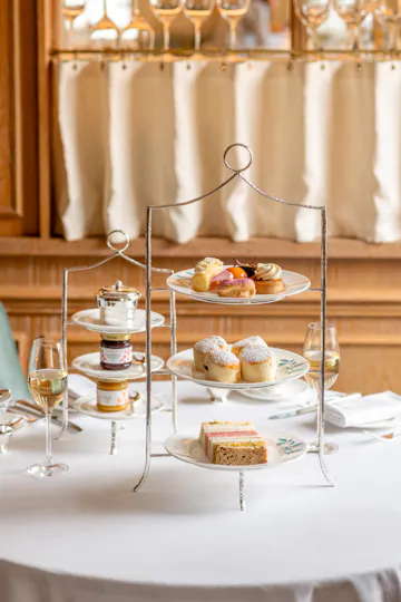 Diamond Jubilee Tea Salon at Fortnum & Mason 