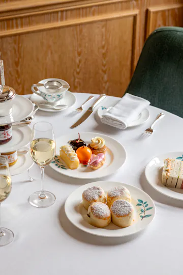 Diamond Jubilee Tea Salon at Fortnum & Mason 