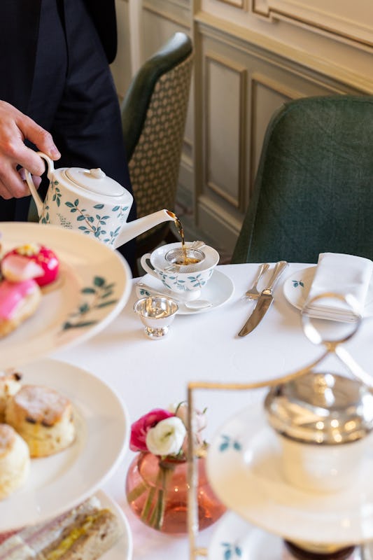 Diamond Jubilee Tea Salon at Fortnum & Mason 