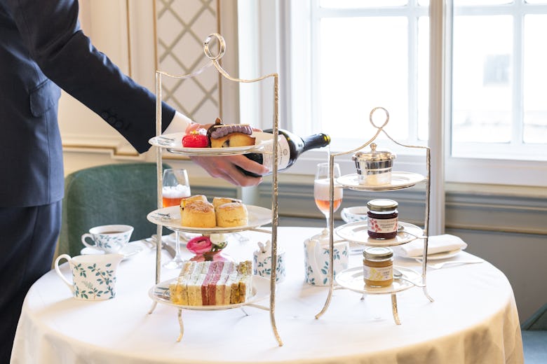 Diamond Jubilee Tea Salon at Fortnum & Mason 