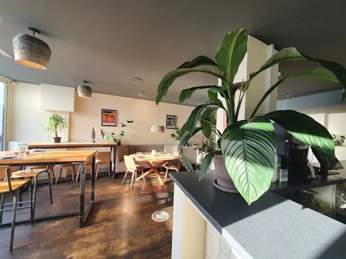 Kahuna Restaurant
