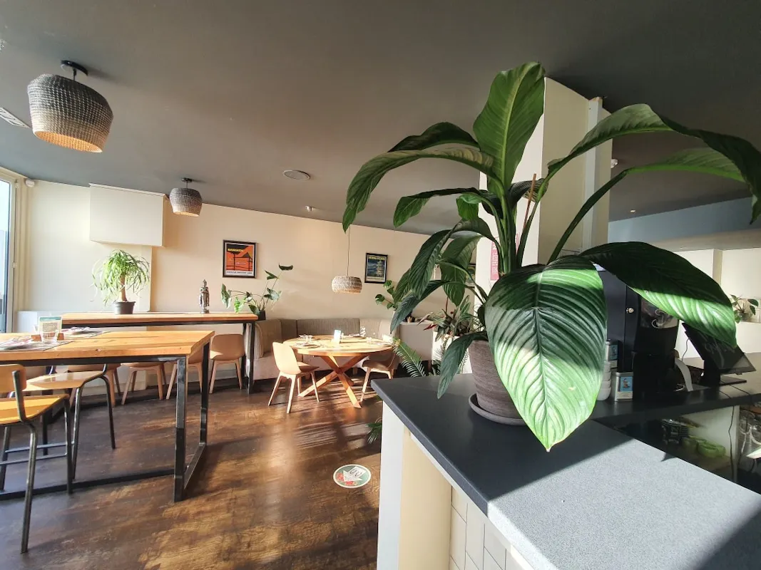 Kahuna Restaurant
