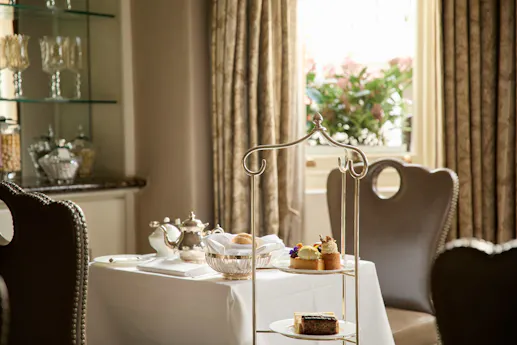 Egerton House Hotel 