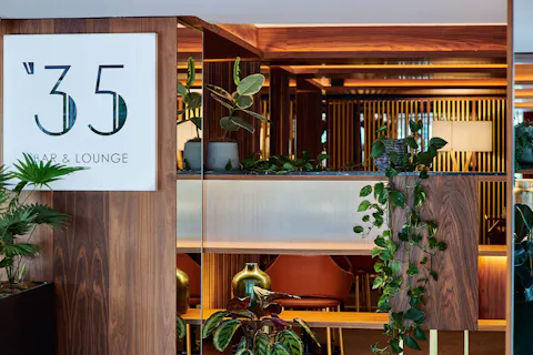 ’35 Bar & Lounge at Meliá White House