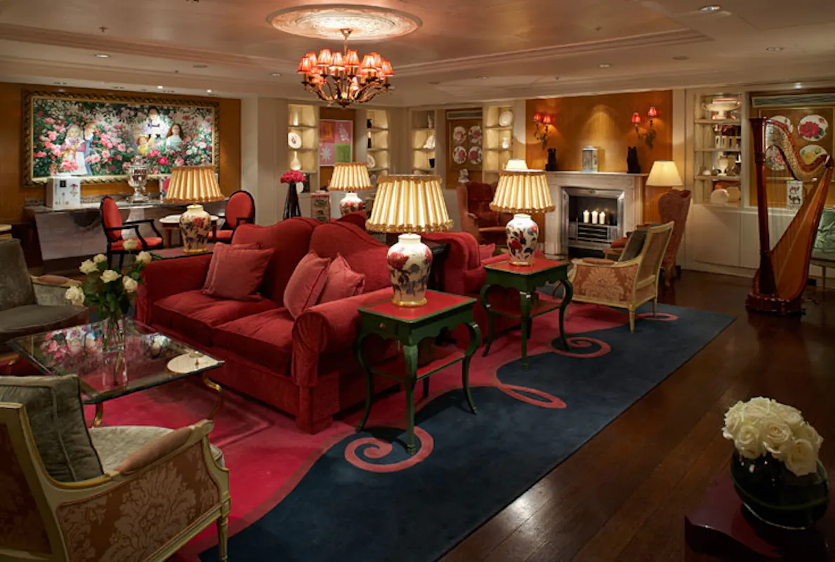 The Rose Lounge at Sofitel London St James Hotel (afternoon tea)