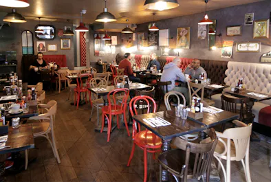 Balans Soho Society Café
