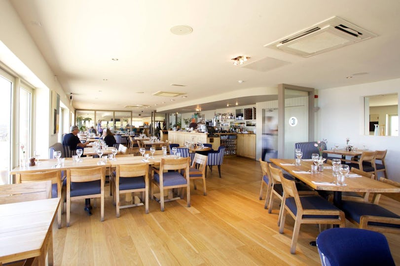 Lewinnick Lodge