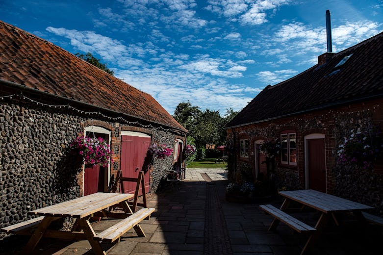 Three Horseshoes Warham