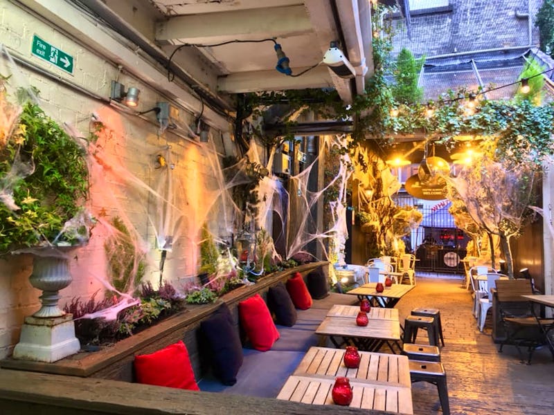 The Yard, London - Restaurant Review, Menu, Opening Times