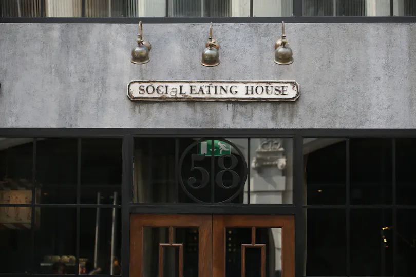 Social Eating House