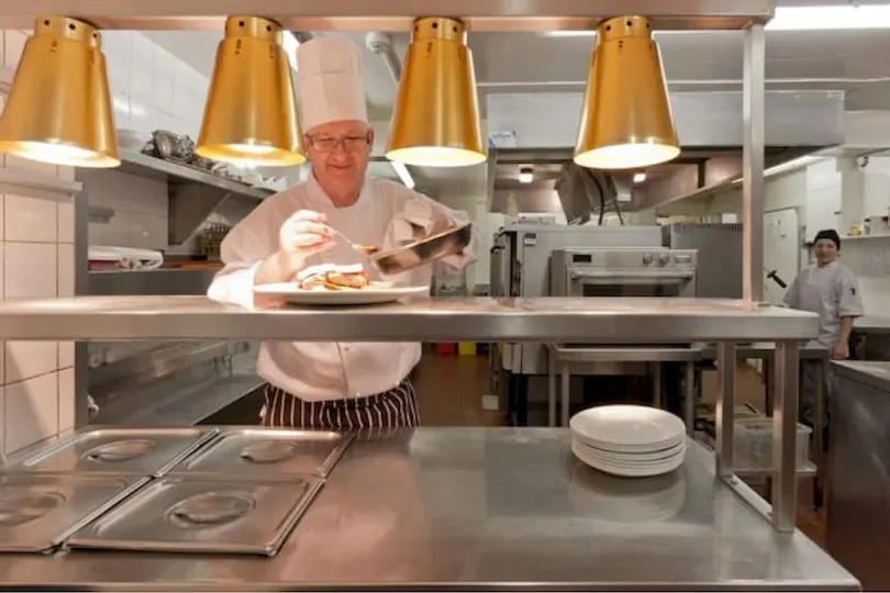 The Restaurant - The Craighaar Hotel
