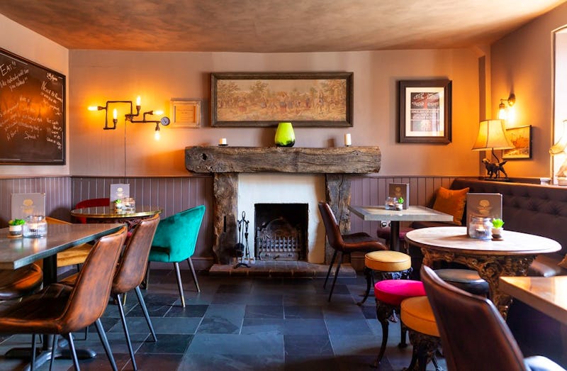 The Three Compasses, Hertfordshire Restaurant Review, Menu, Opening Times